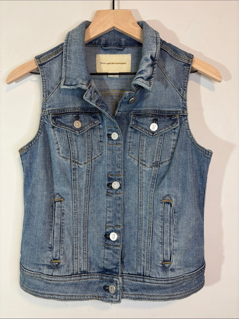 Pilcro and the Letterpress Light Wash Denim Vest Western Style Jean 4 Pocket S